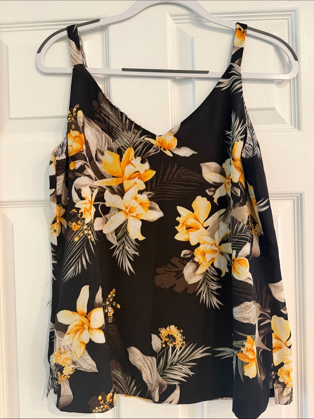 White House Black Market Black Floral-Print Yellow Cami